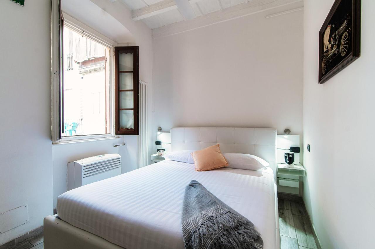 Joivy Al Duomo Guest House Como Exteriör bild